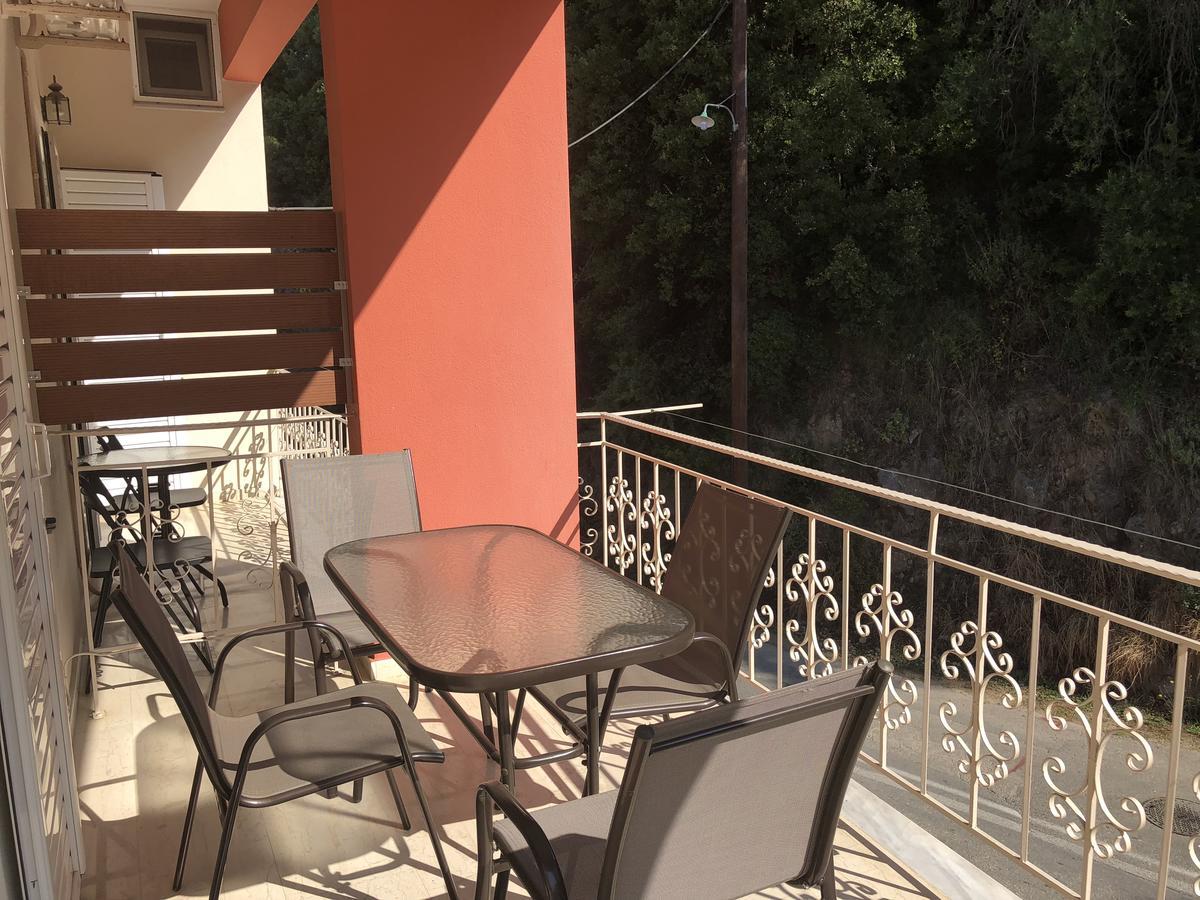 Spyridonou House Apartment Parga Ngoại thất bức ảnh